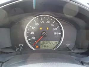 Toyota Fielder Non Hybrid EX Silver 2021