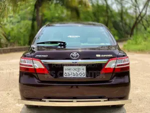 Toyota Premio 2015 Maroon