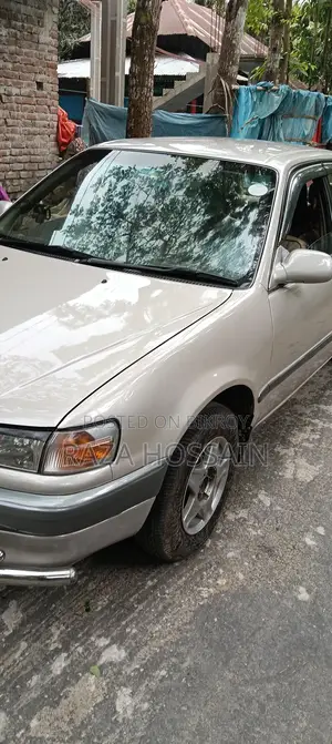টয়োটা করল্লা ১৯৯৫
