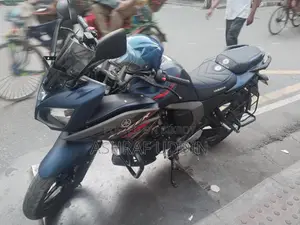 Yamaha Fazer FI-V2 2025