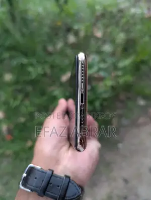 Apple iPhone 11 Pro Max (Used)