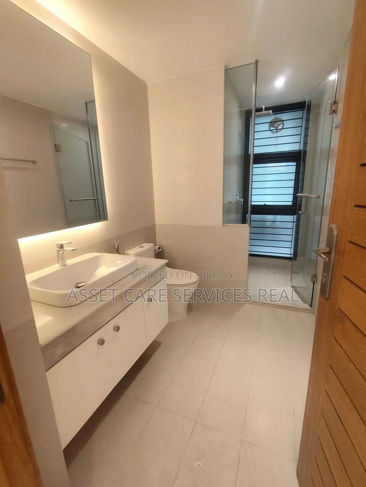 Luxurious Gym-Pool Facilities 4-Bed New Apartment Rent North Gulshan