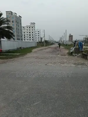 60/60ft Corner 3 Katha East at Sector-17/K