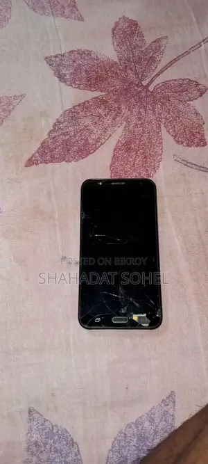 Samsung Galaxy J7 2/32 (Used)