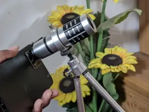 ১২এক্স মোবাইল লেন্স