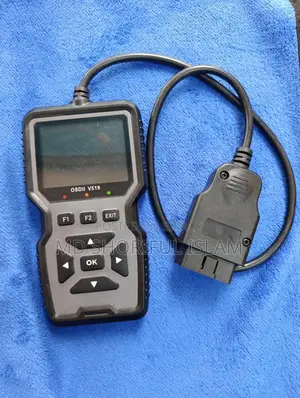 OBD2 V519 প্রফেশনাল কার ডায়াগনস্টিক স্ক্যানার।