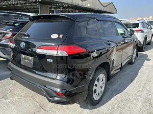 Toyota Corolla Cross G Black Body Kit 2022