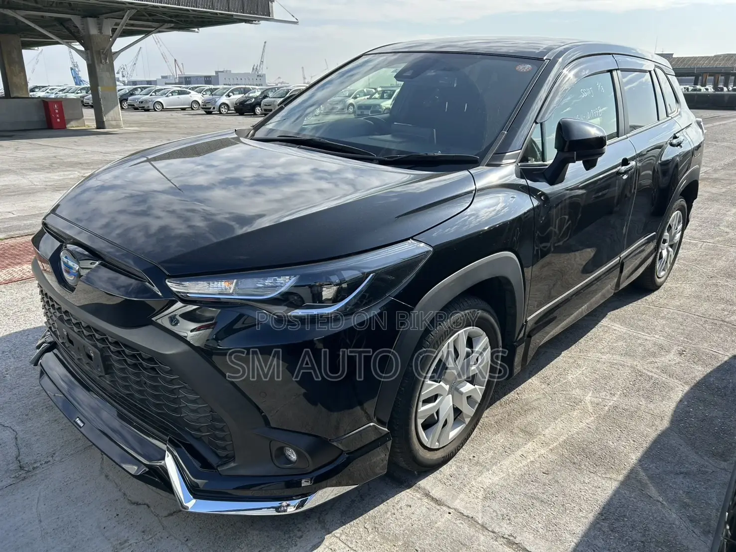 Toyota Corolla Cross G Black Body Kit 2022