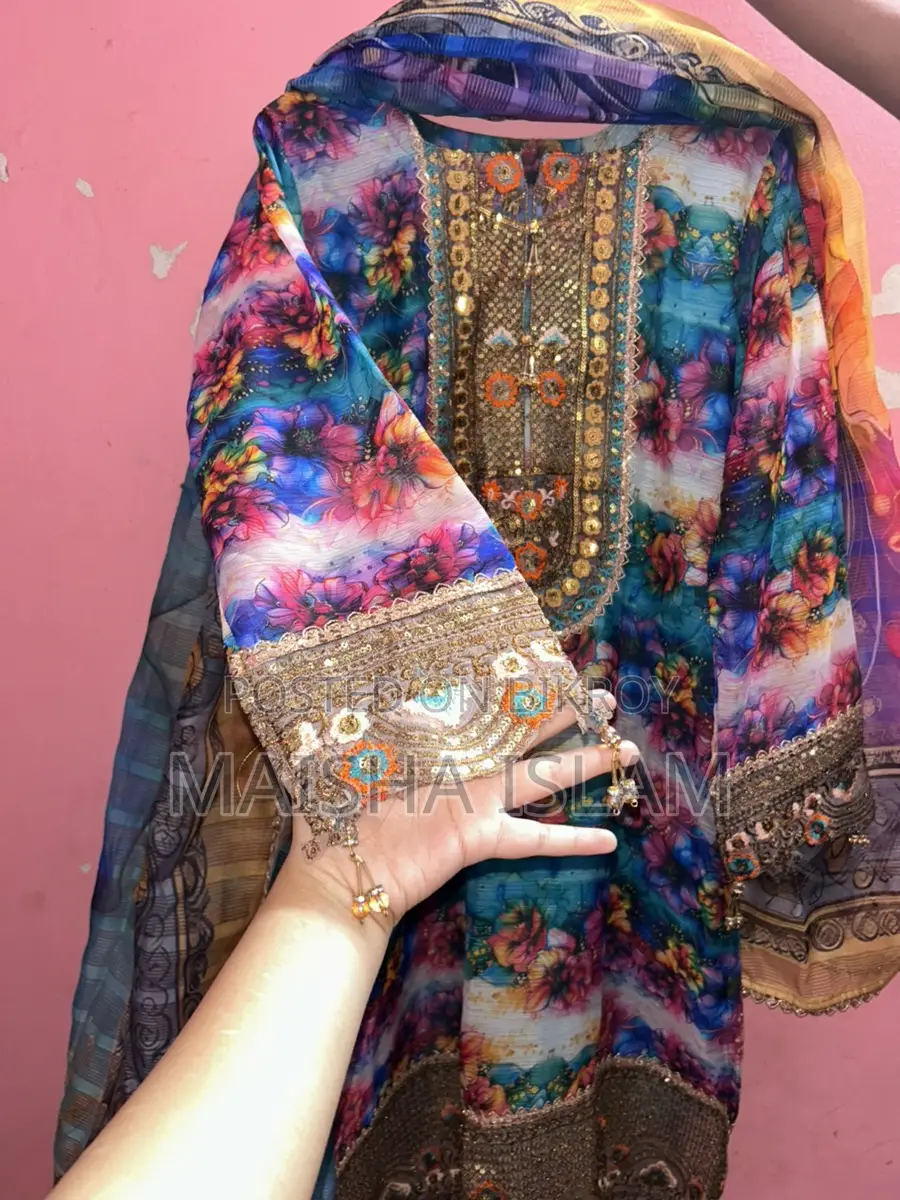 Wanna Sell This Dress