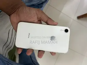 Apple iPhone XR 64 GB White