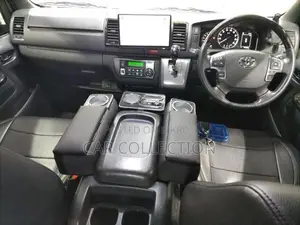 Toyota Hiace SUPER GL 2021