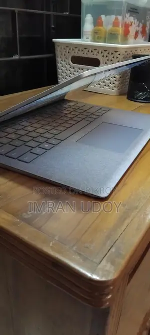 Microsoft Surface Laptop 2