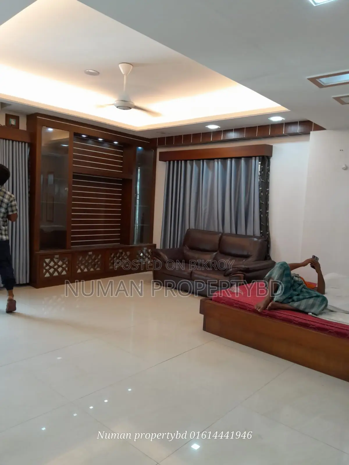 4000sq 4-Bedroom Full Luxury Semi-Furnished Interior Design Flat for Rent