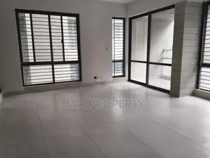 Rent 4-Bed Apartment in Gulshan North 3500sqft