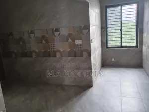 Rent 4-Bed Apartment in Gulshan North 3500sqft
