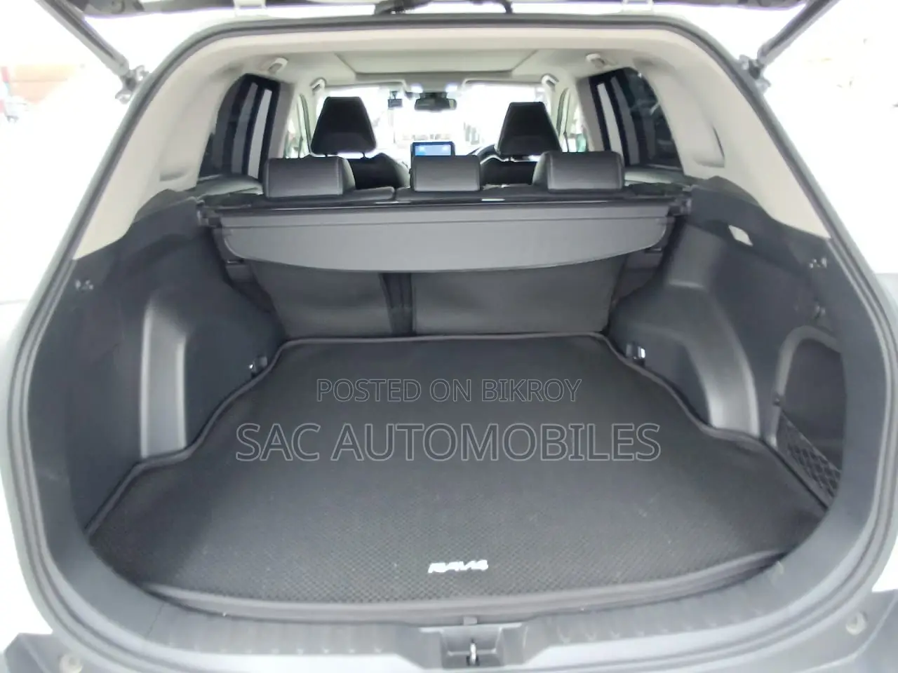 Toyota RAV4 G edition Hyb 2020