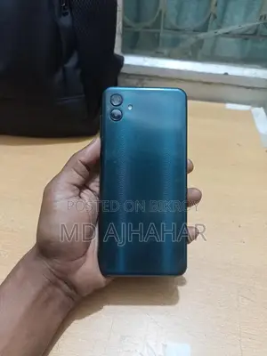 Samsung Galaxy A04 4GB/64GB (Used)