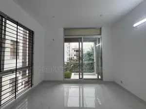 2133 Sqft North-East Corner Apartment for Sale