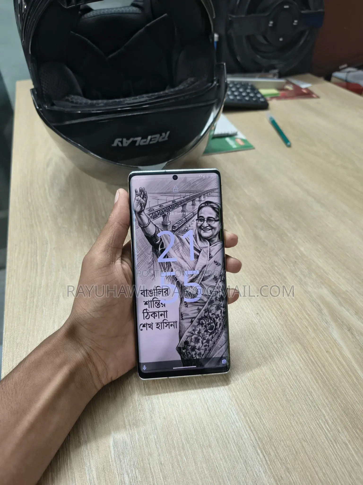 SHARP Aquos R6 (ব্যবহৃত)