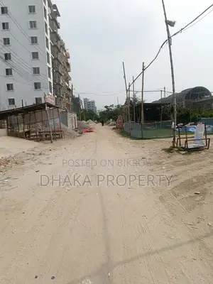 60ft Rd Zora 6 Katha Park East at Sector-17/A