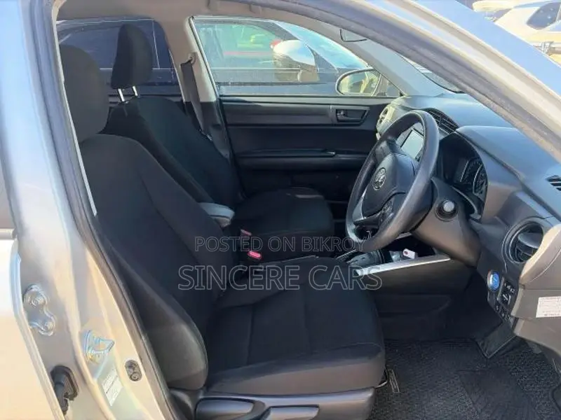 Toyota Fielder EX HYB 4 POINT 2021
