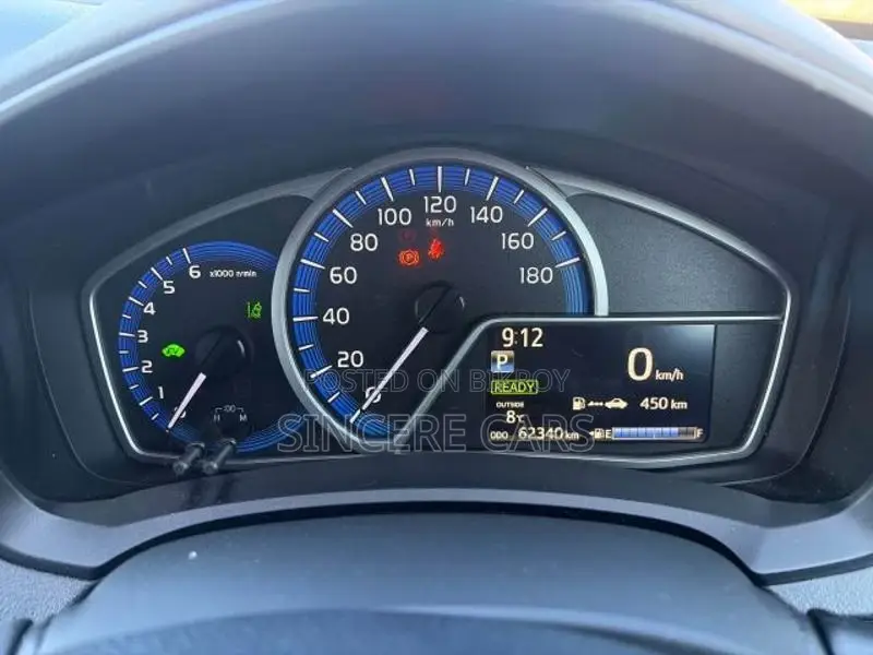 Toyota Fielder EX HYB 4 POINT 2021