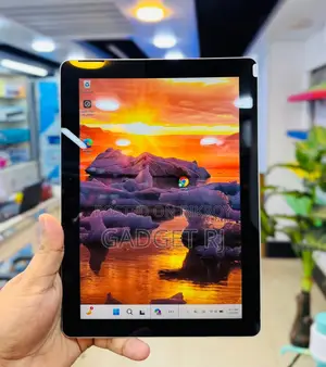 Super Slim 👉 Microsoft Surface Go