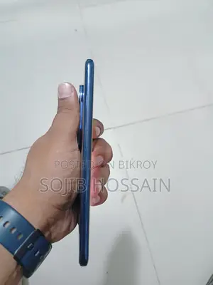 Vivo V50 8/128 (Used)