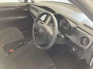 Toyota Fielder EX PACKAGE 2020