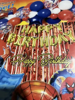 Spiderman 65 pieces birthday decoration