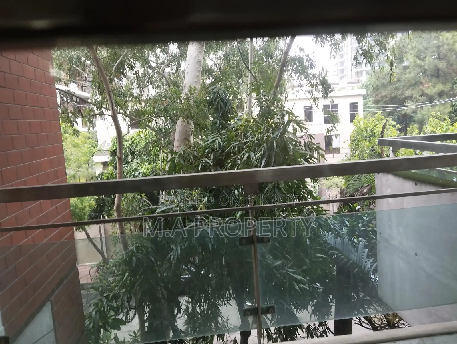 EXCLUSIVE FURNISHED FLAT RENT IN GULSHAN 2 NORTH