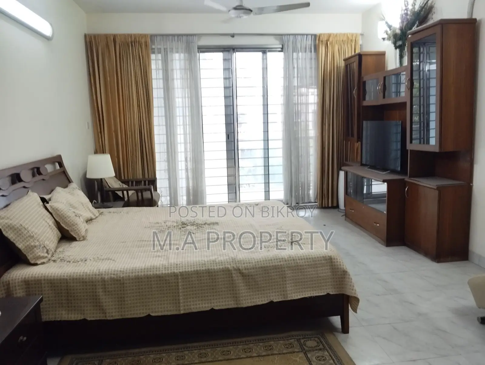 EXCLUSIVE FURNISHED FLAT RENT IN GULSHAN 2 NORTH