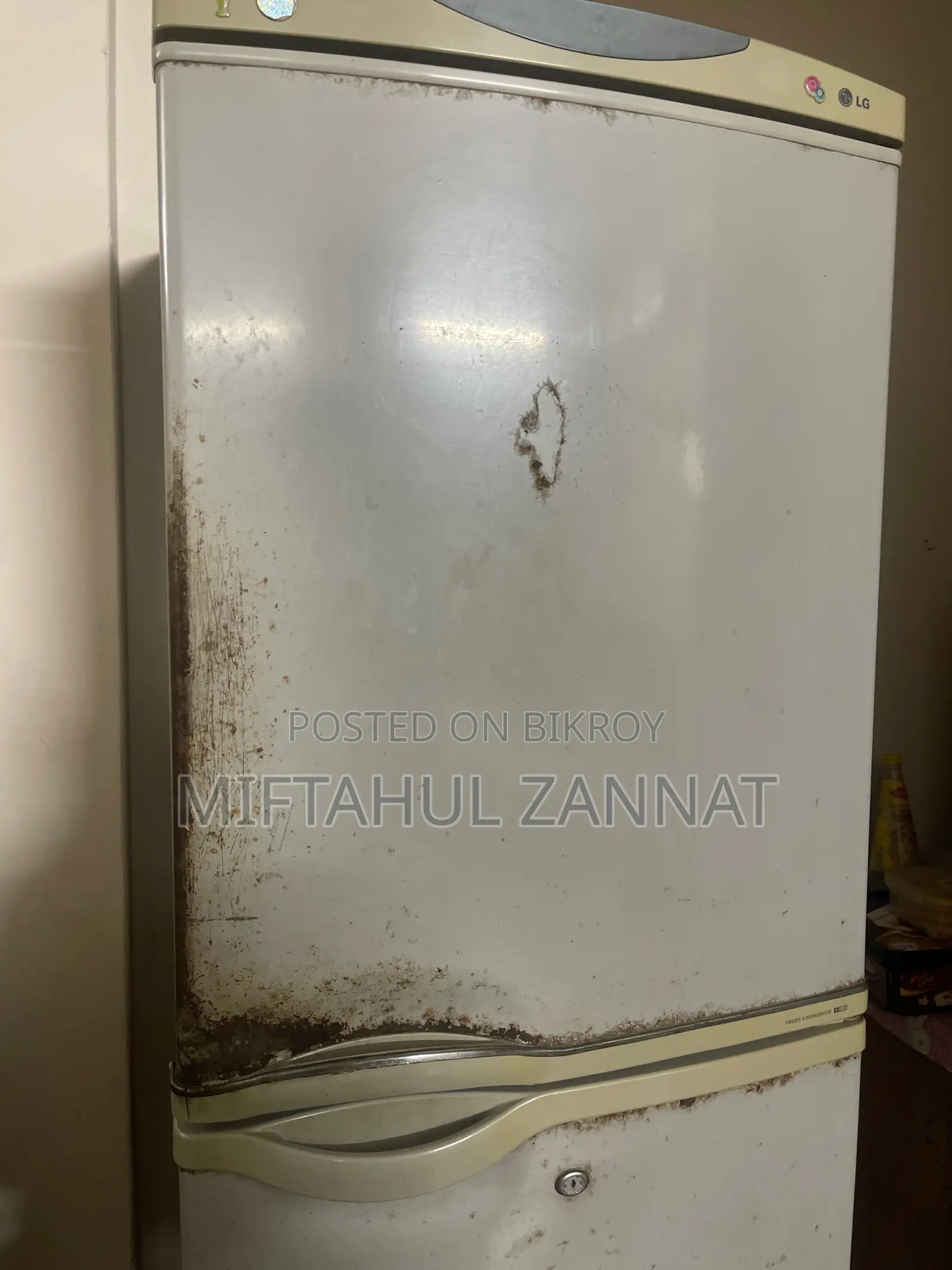 Refrigerator