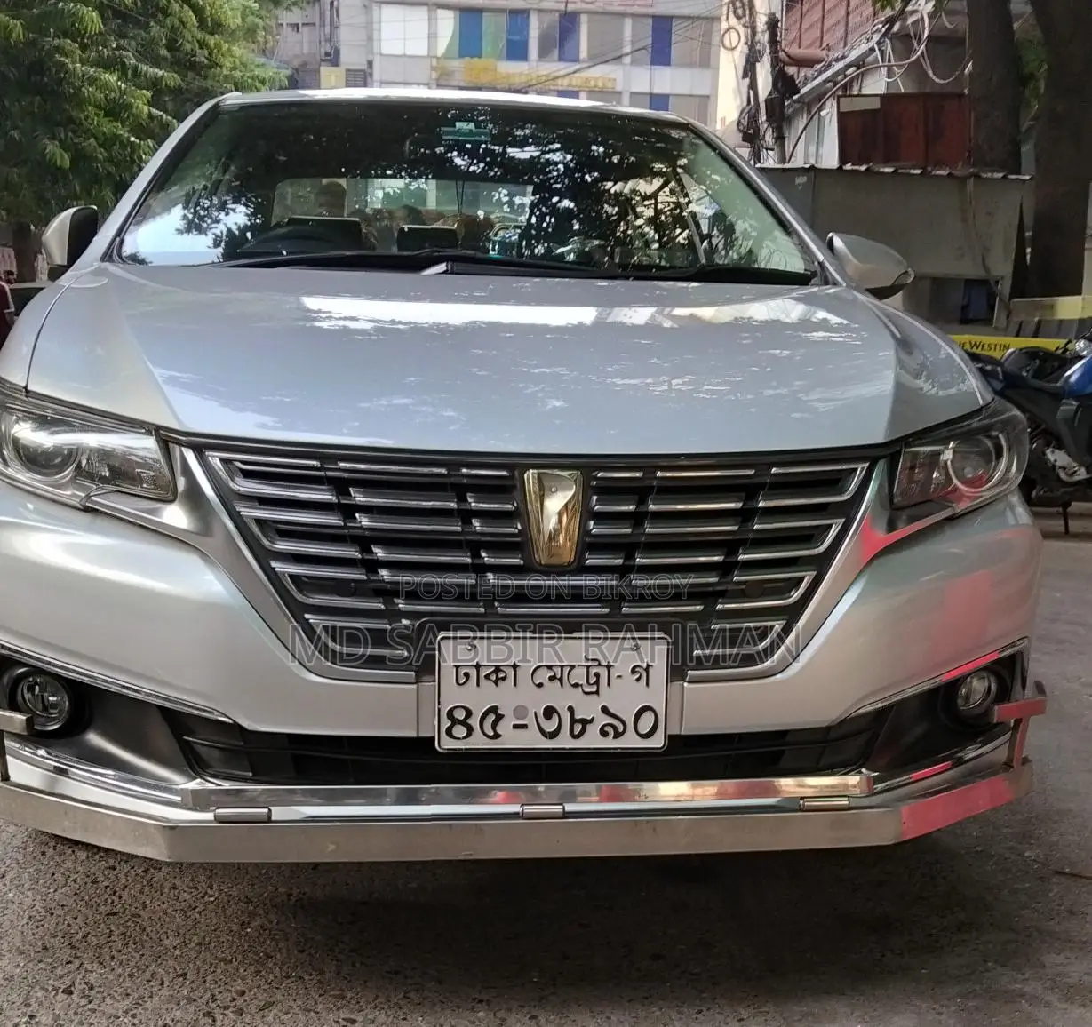 Toyota Premio . 2017