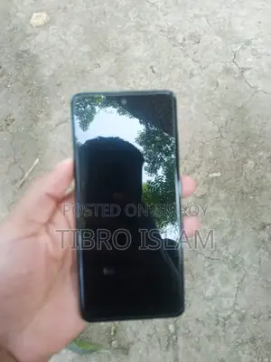 Samsung Galaxy A51 . (Used)