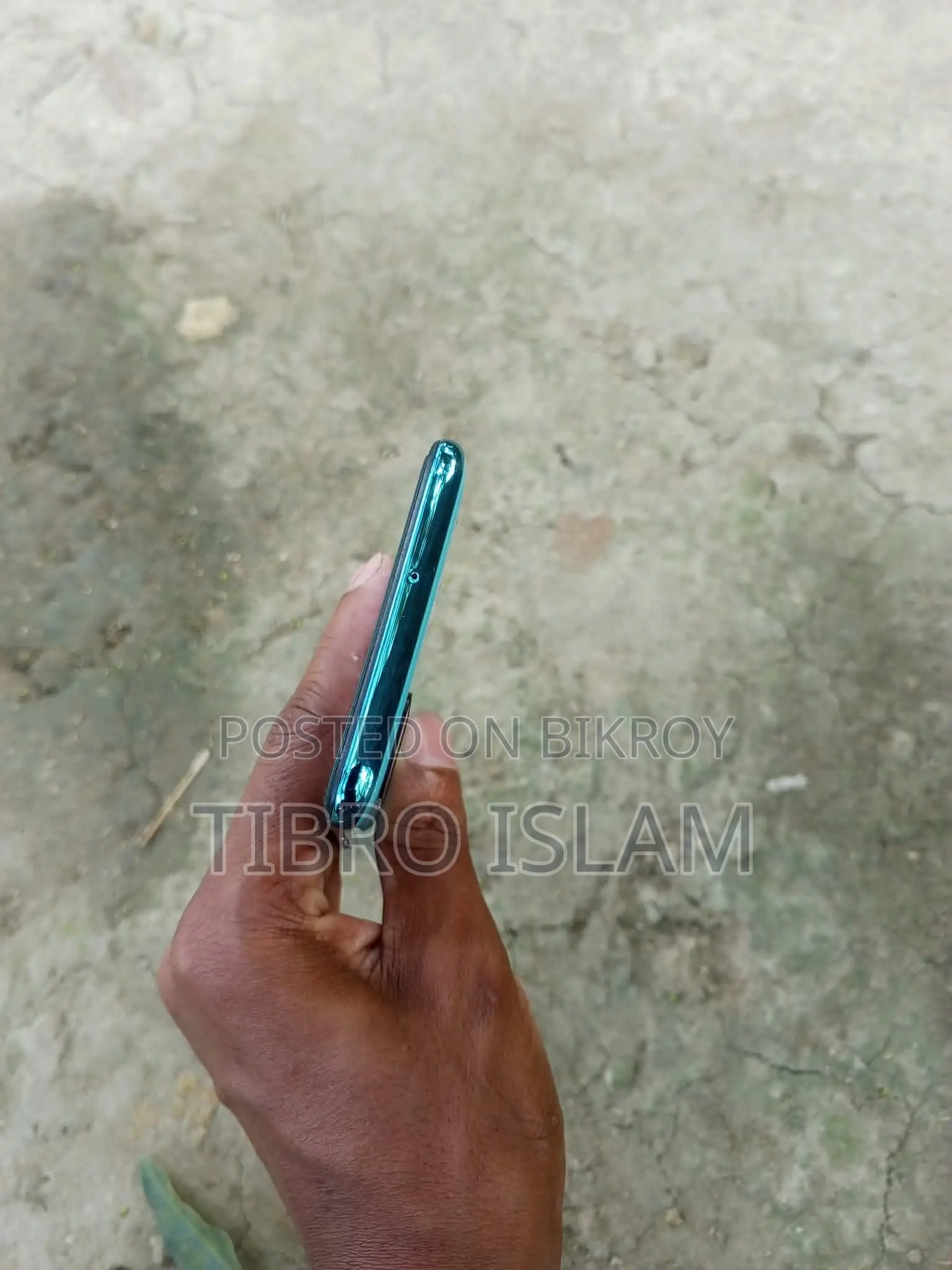 Samsung Galaxy A51 . (Used)