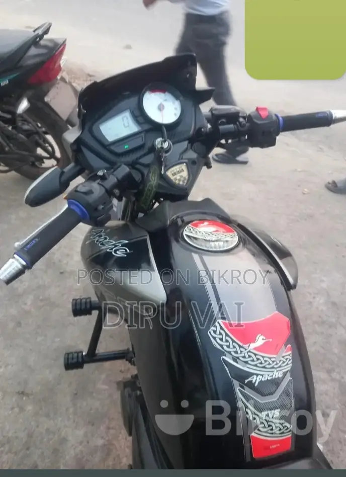 TVS Apache RTR 2017