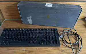 Robeetle G98 RGB Mechanical Keyboard (Used). Note: Has Some Issues
