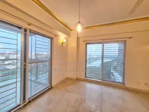 3200Sqft Luxurious Lake View Apartment Rent 3Bed 4Bath Nice
