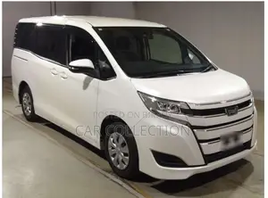 Toyota Noah 2021