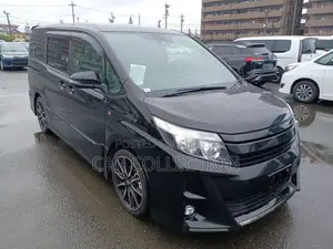 Toyota Noah Si GR Sports 2021
