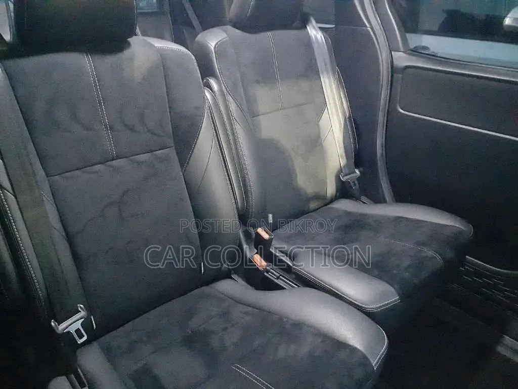 Toyota Noah Si GR Sports 2021