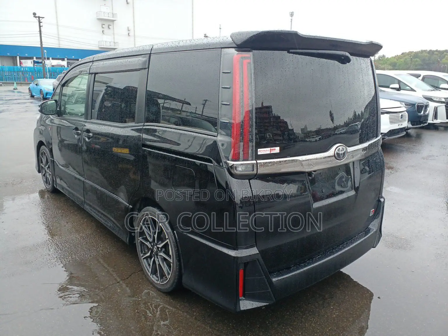 Toyota Noah Si GR Sports 2021