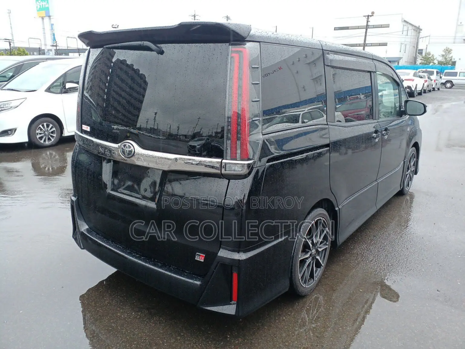 Toyota Noah Si GR Sports 2021