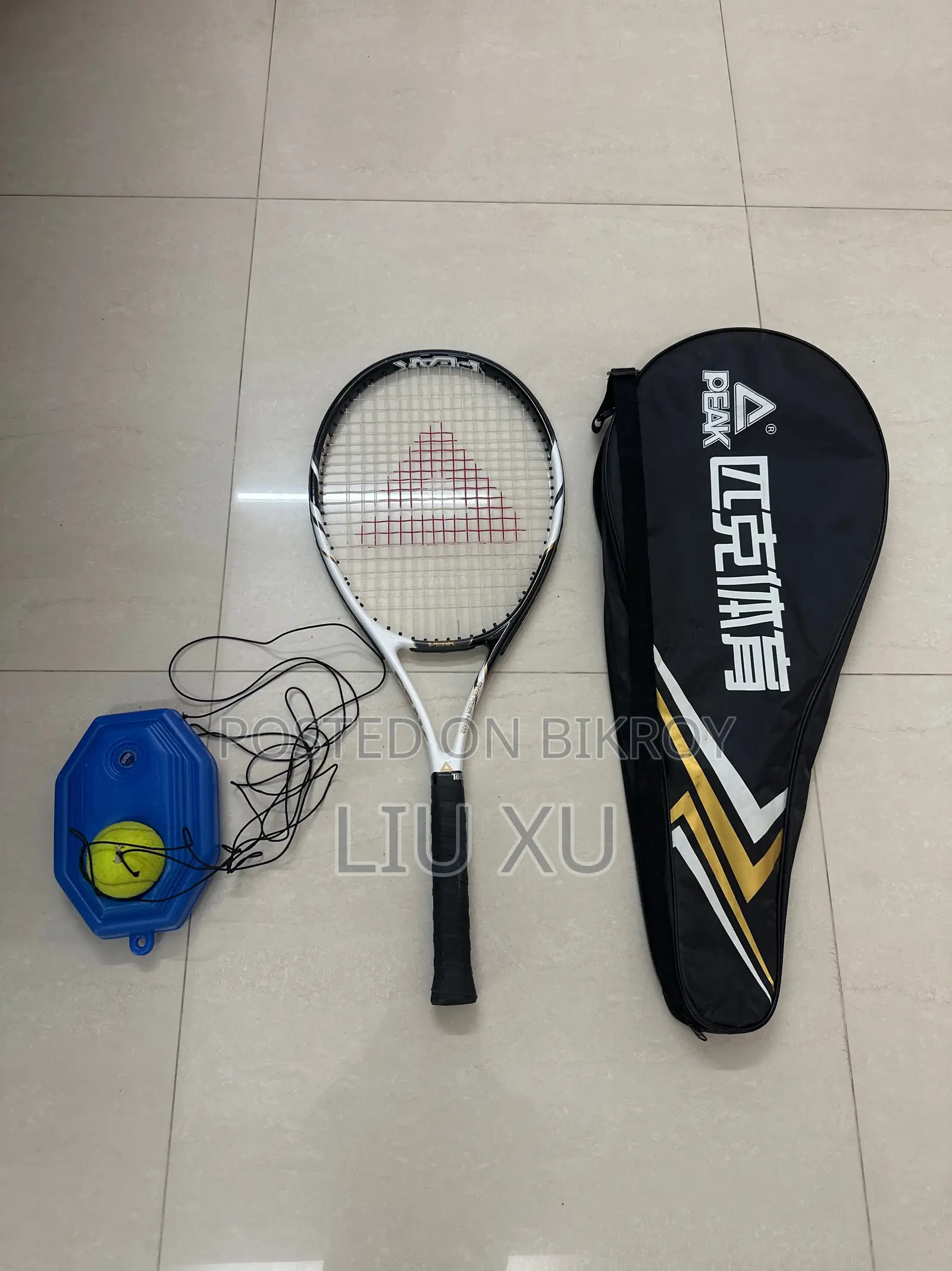 Tennis Racket