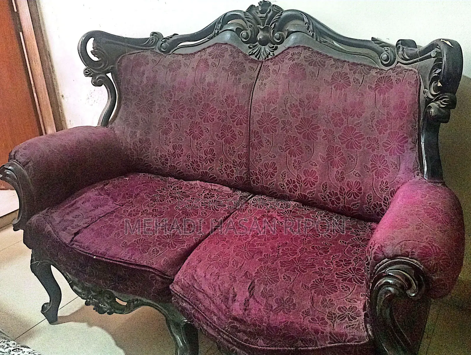 Double Sofa 1 Piece
