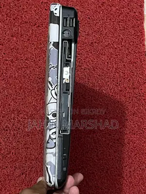 Dell Inspiron 1525 Laptop