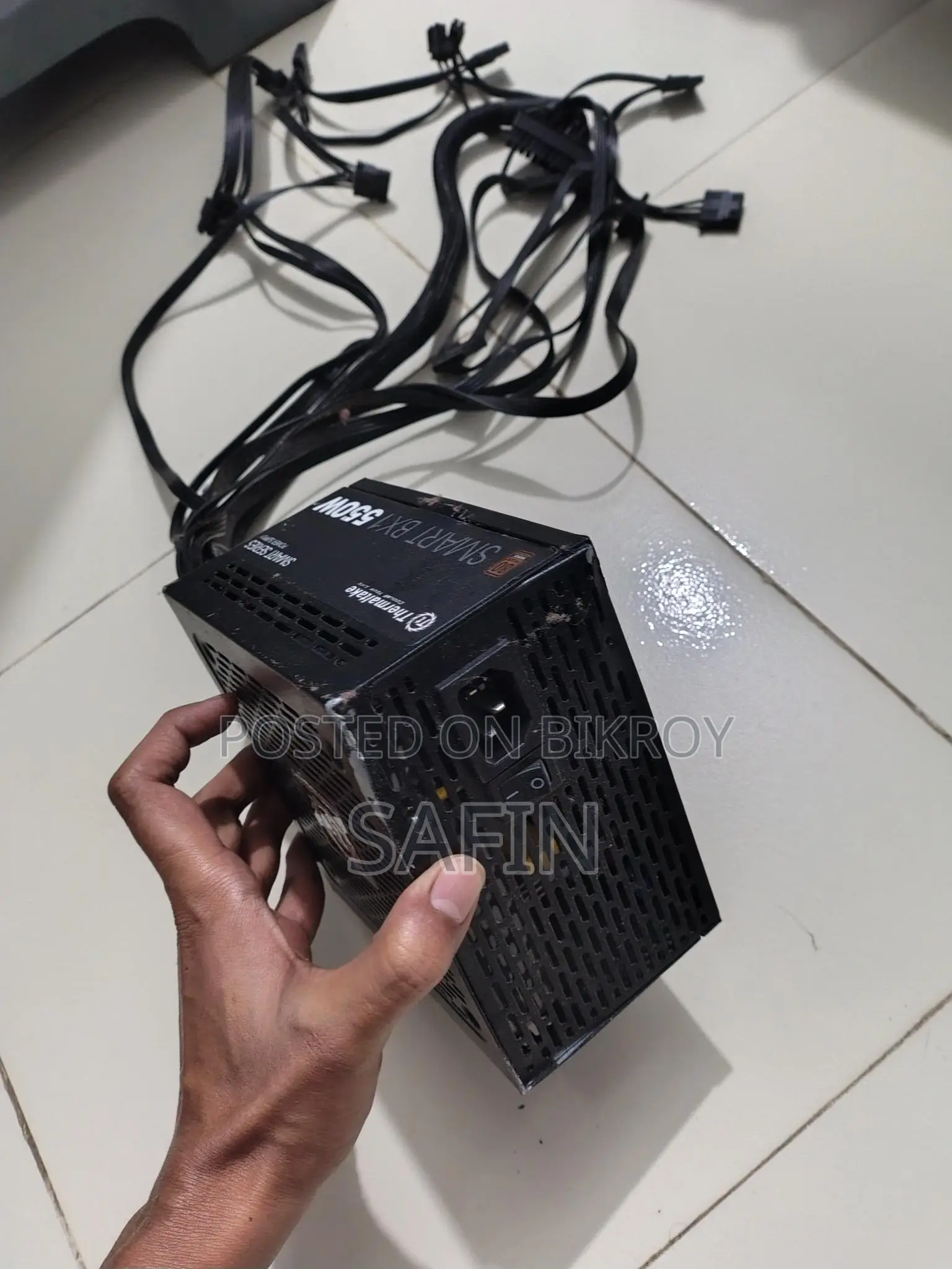 Thermaltake Smart Bx1 550 Watt