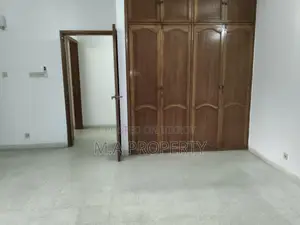 সেমি ফার্নিশড অ্যাপার্টমেন্ট ভাড়া গুলশান নর্থ