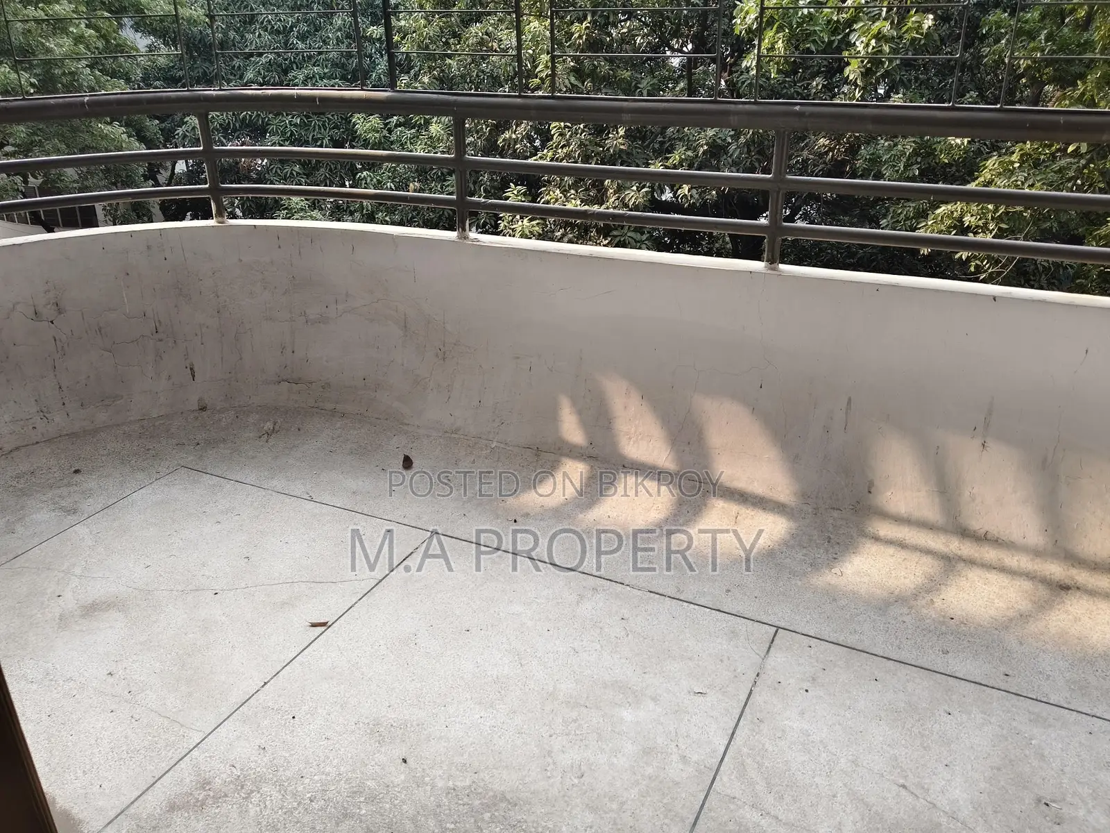 সেমি ফার্নিশড অ্যাপার্টমেন্ট ভাড়া গুলশান নর্থ